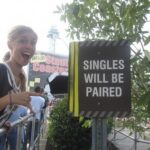 Happy Single Leben lustige Singlefotos 7 Satirische Schlagzeilen und ironischer Blick auf die Welt Einsamkeit, Komische Begebenheiten des Lebens, Liebesleben