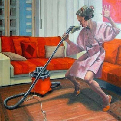 Humor Bilder Hausfrau beim Staubsaugen Heitere Haushaltsmomente mit einem Augenzwinkern Haushalt, Komische Begebenheiten des Lebens, Pflichten, Zuhause